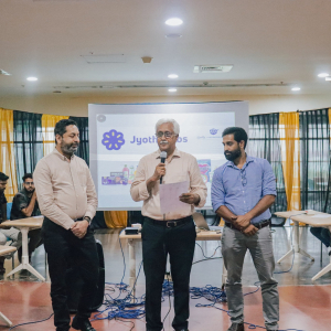 WhatsApp Image 2025-05-14 at 16.19.50 (1)